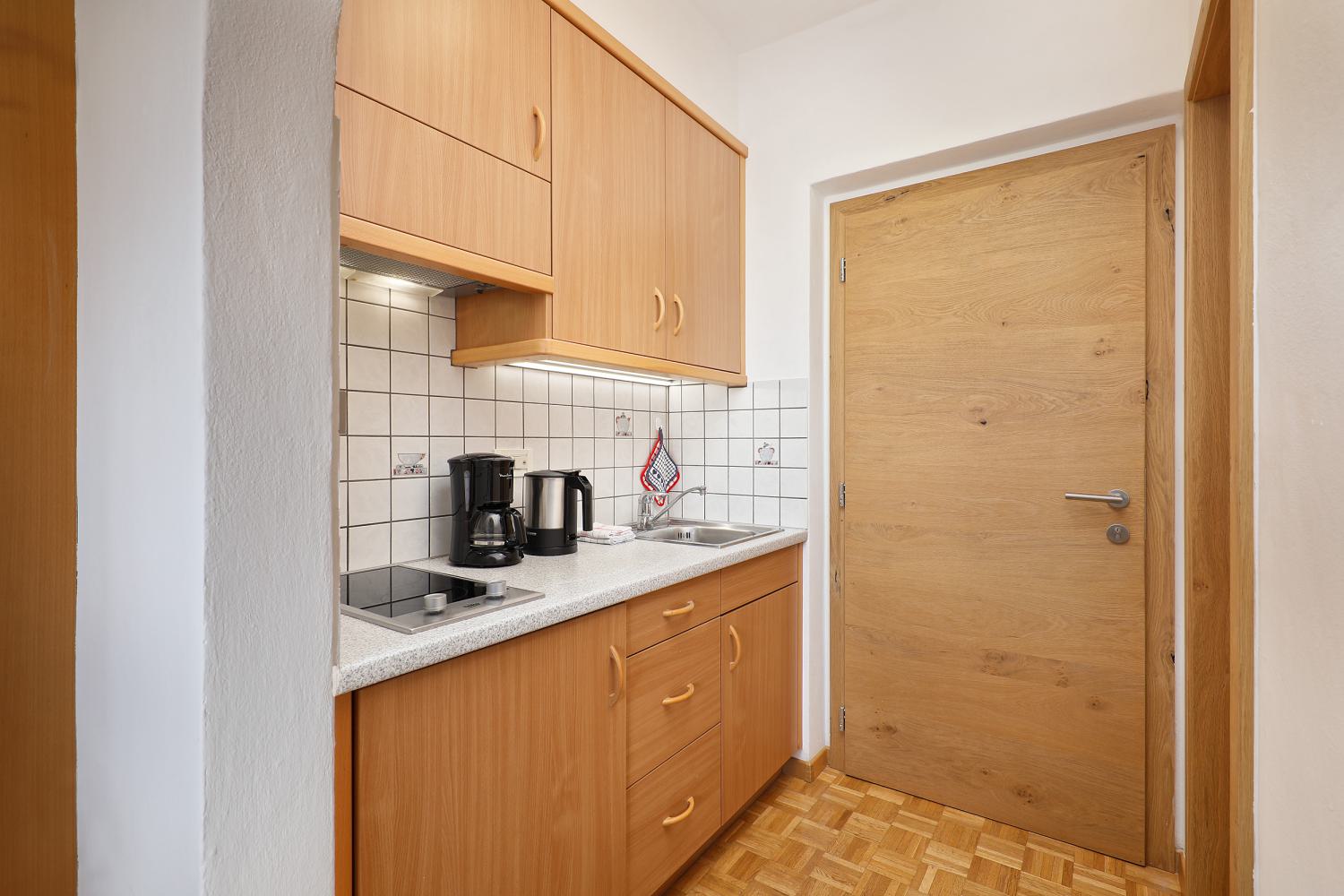 Einzimmerwohnung Rötl mit Küchenzeile